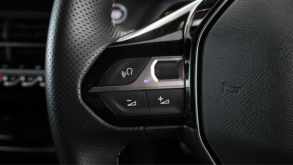 Used Peugeot 208 2021 for sale - 76306480: Photo 24