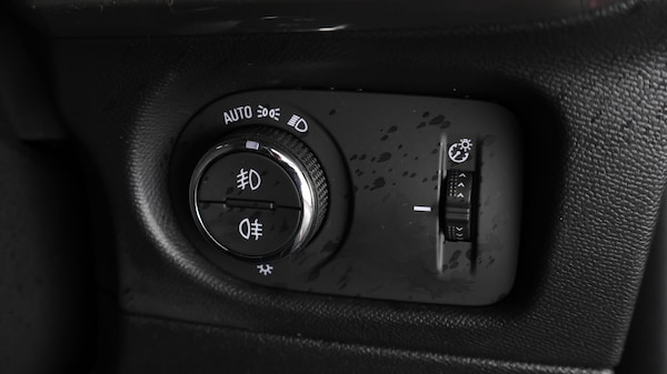 Used Vauxhall Mokka Electric 2023 for sale - 76214539: Photo 23