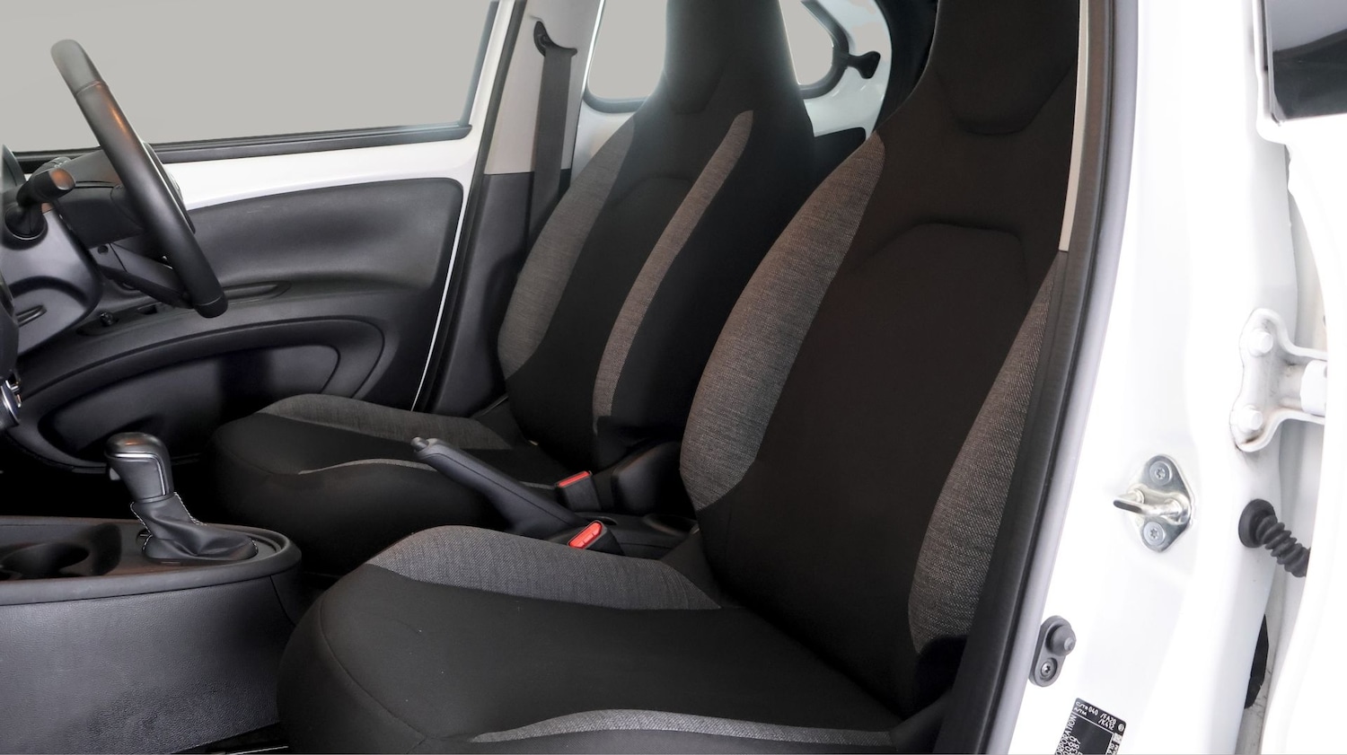 Used Toyota Aygo X 2022 for sale - 77230765: Photo 14