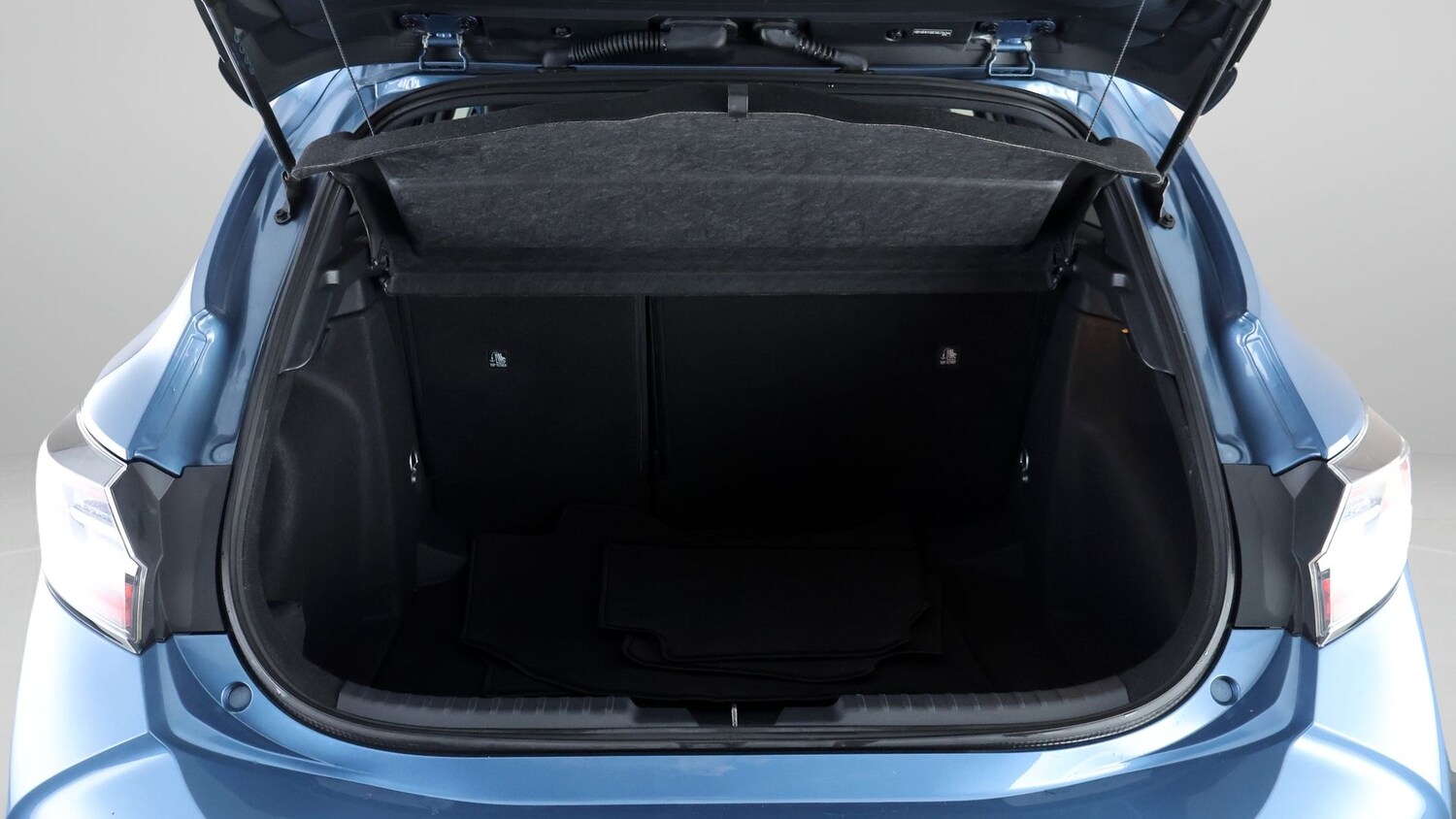 Used Toyota Corolla 2021 for sale - 77252541: Photo 17