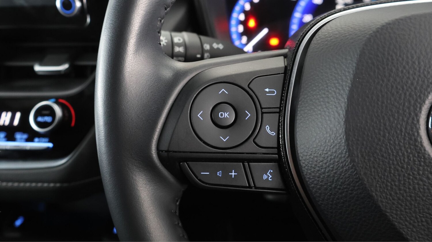 Used Toyota Corolla 2021 for sale - 77252541: Photo 23