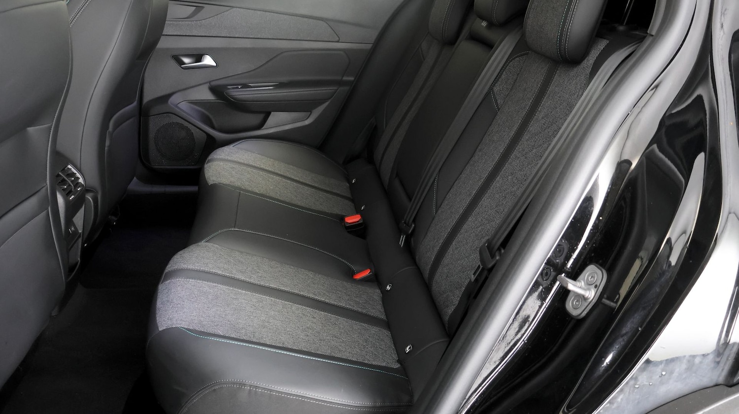 Used Peugeot 408 2024 for sale - 78018151: Photo 15