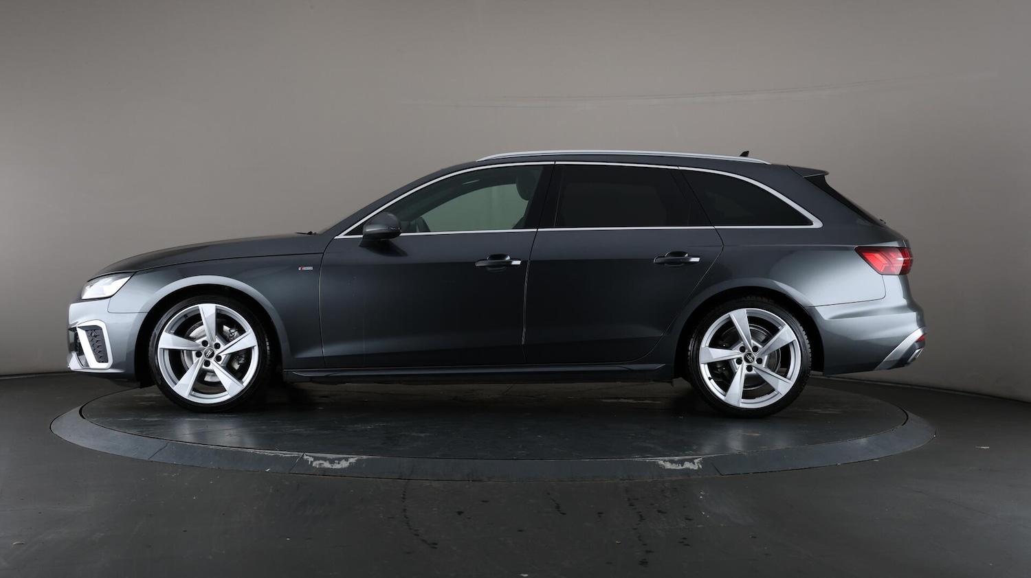 Used Audi A4 Avant 2021 for sale - 76247780: Photo 38