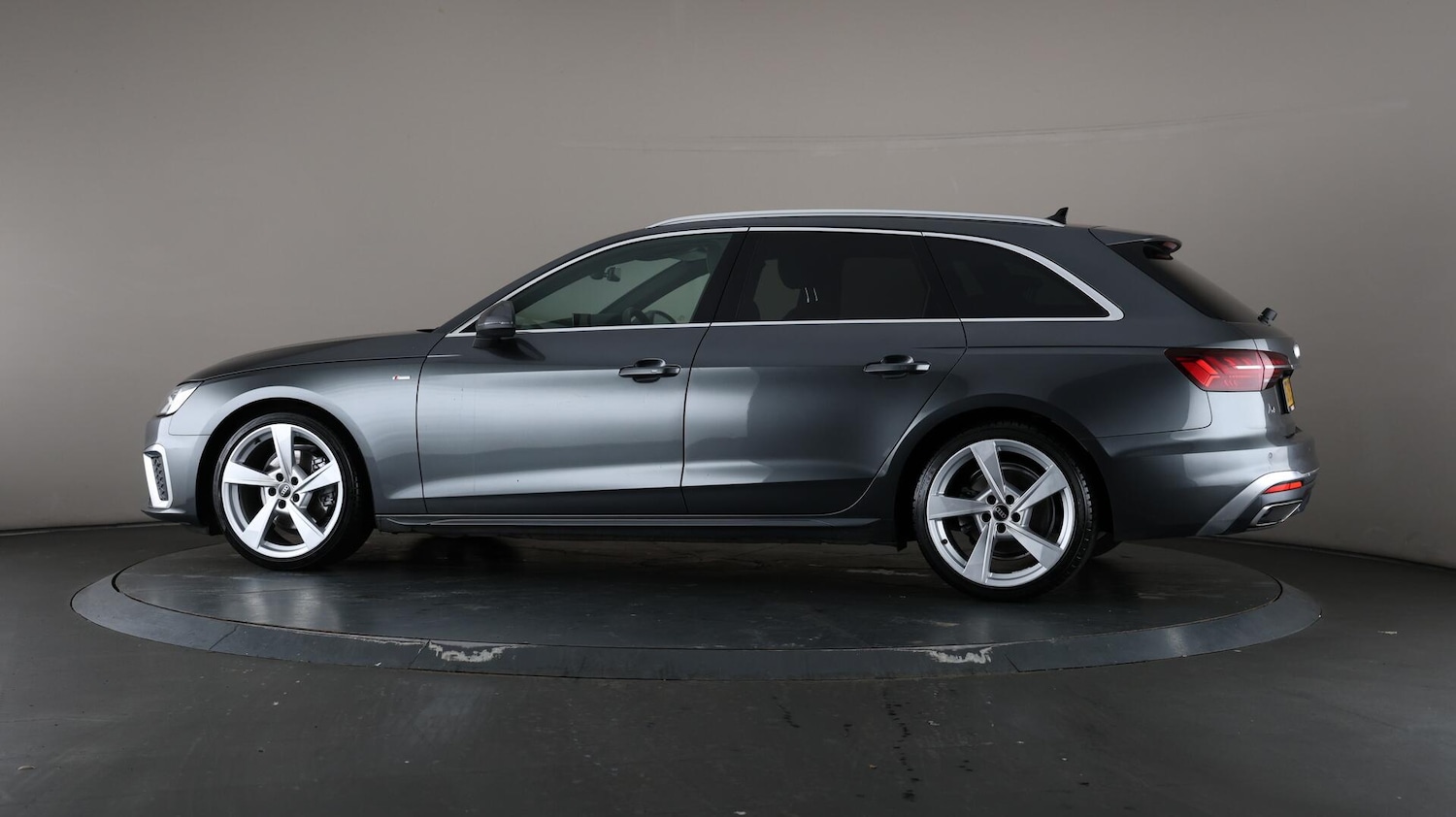 Used Audi A4 Avant 2021 for sale - 76247780: Photo 78