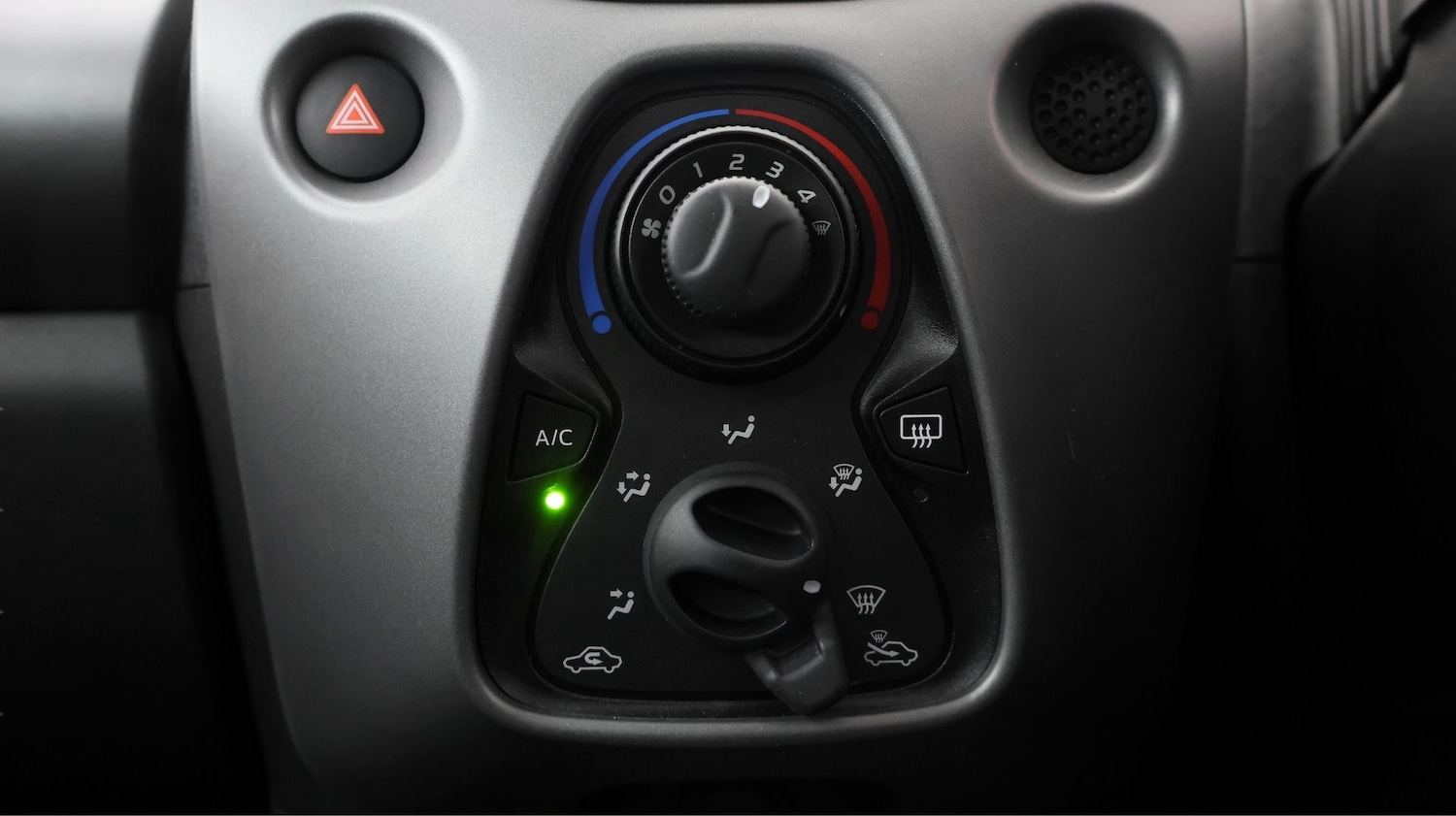 Used Toyota AYGO 2020 for sale - 77252532: Photo 11