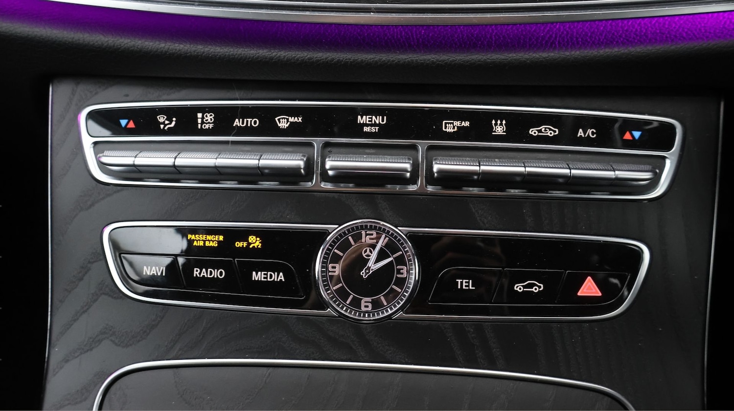 Used Mercedes-Benz E Class for sale - 77216418: Photo 12