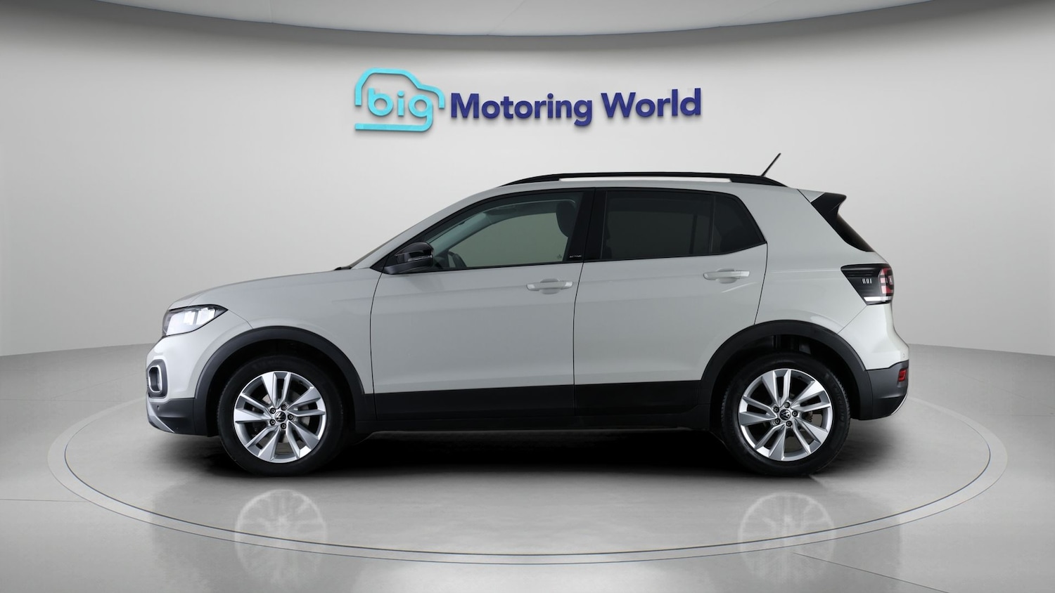 Used Volkswagen T-Cross 2021 for sale - 77465516: Photo 4