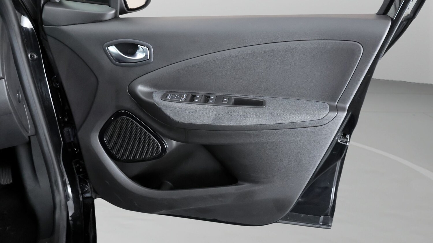 Used Renault Zoe 2021 for sale - 77367529: Photo 14