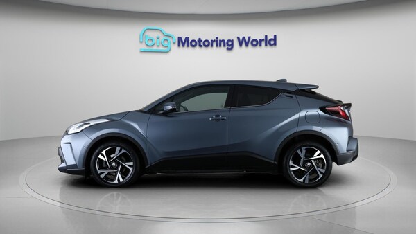 Used Toyota C-HR 2022 for sale - 76314925: Photo 5