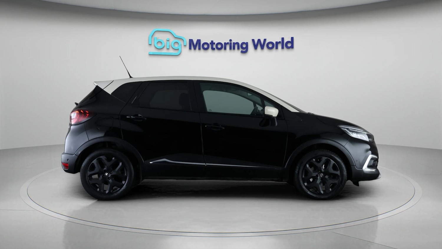 Used Renault Captur 2019 for sale - 76370670: Photo 9