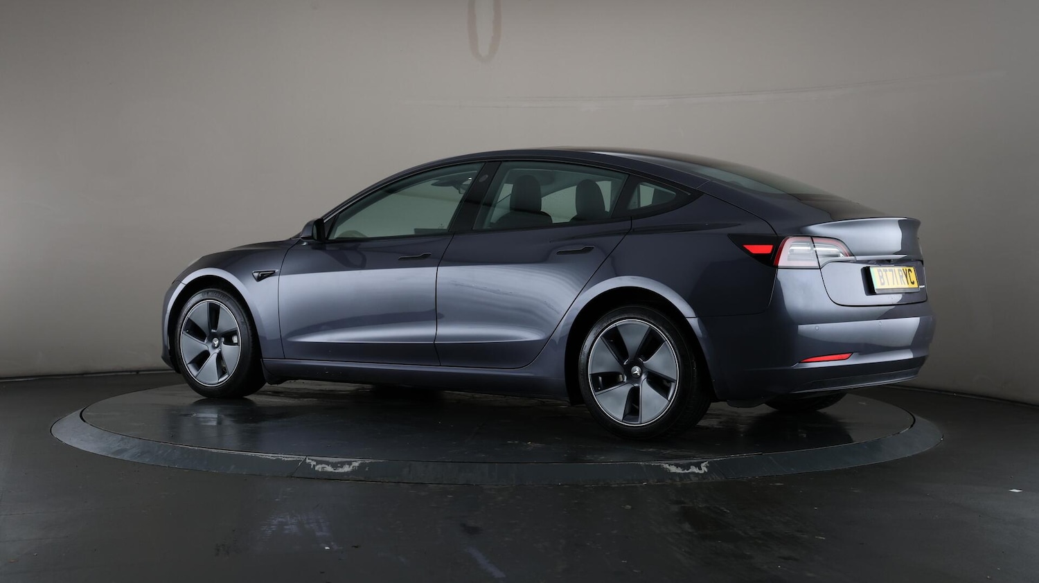 Used Tesla Model 3 2021 for sale - 76166832: Photo 79