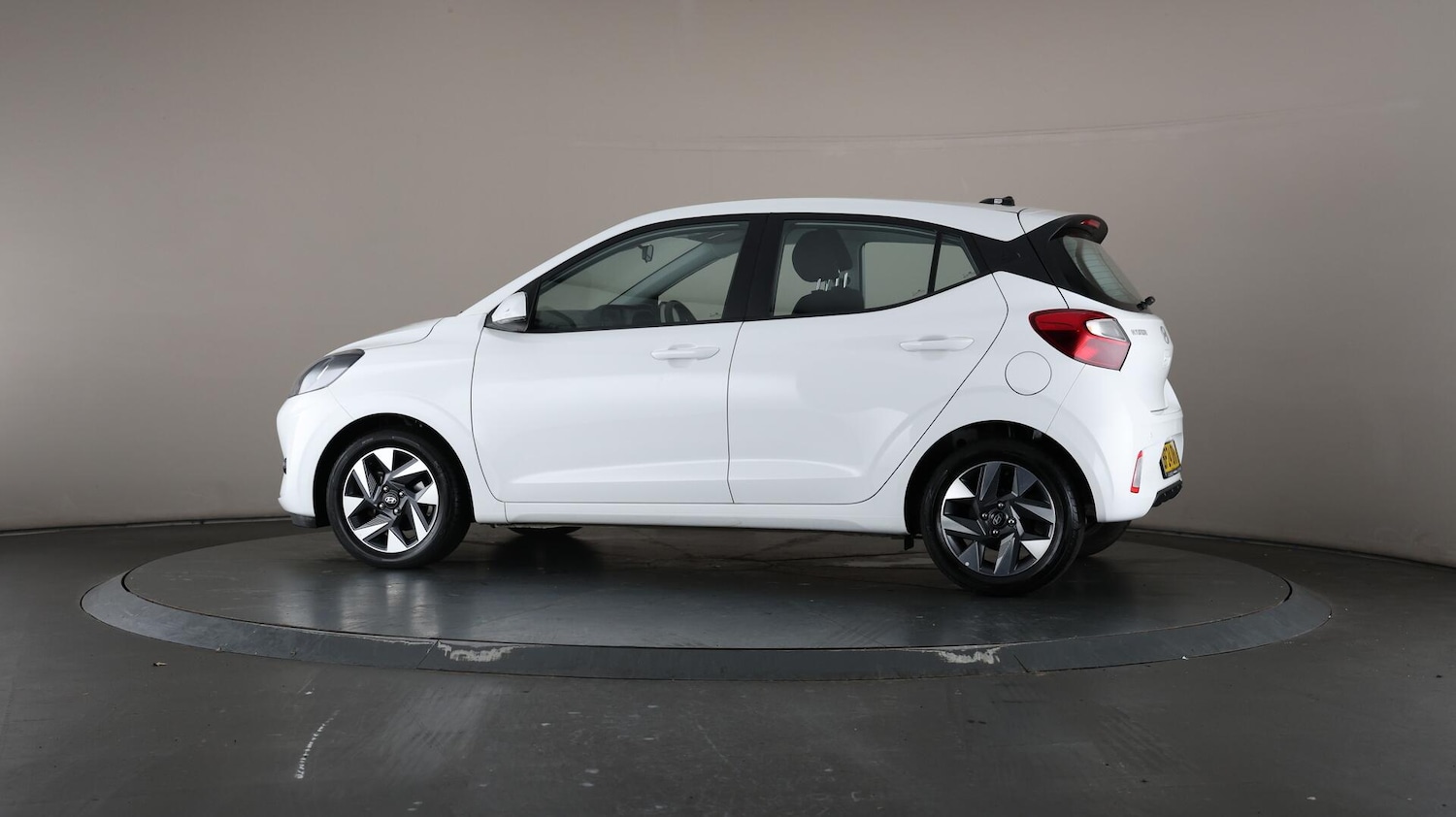 Vehicle 76