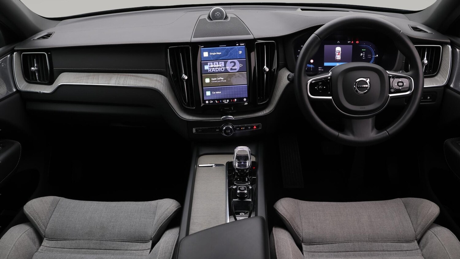 Used Volvo XC60 2023 for sale - 76759629: Photo 14