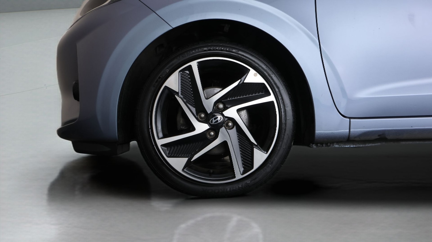 Used Hyundai i10 2023 for sale - 77622291: Photo 17