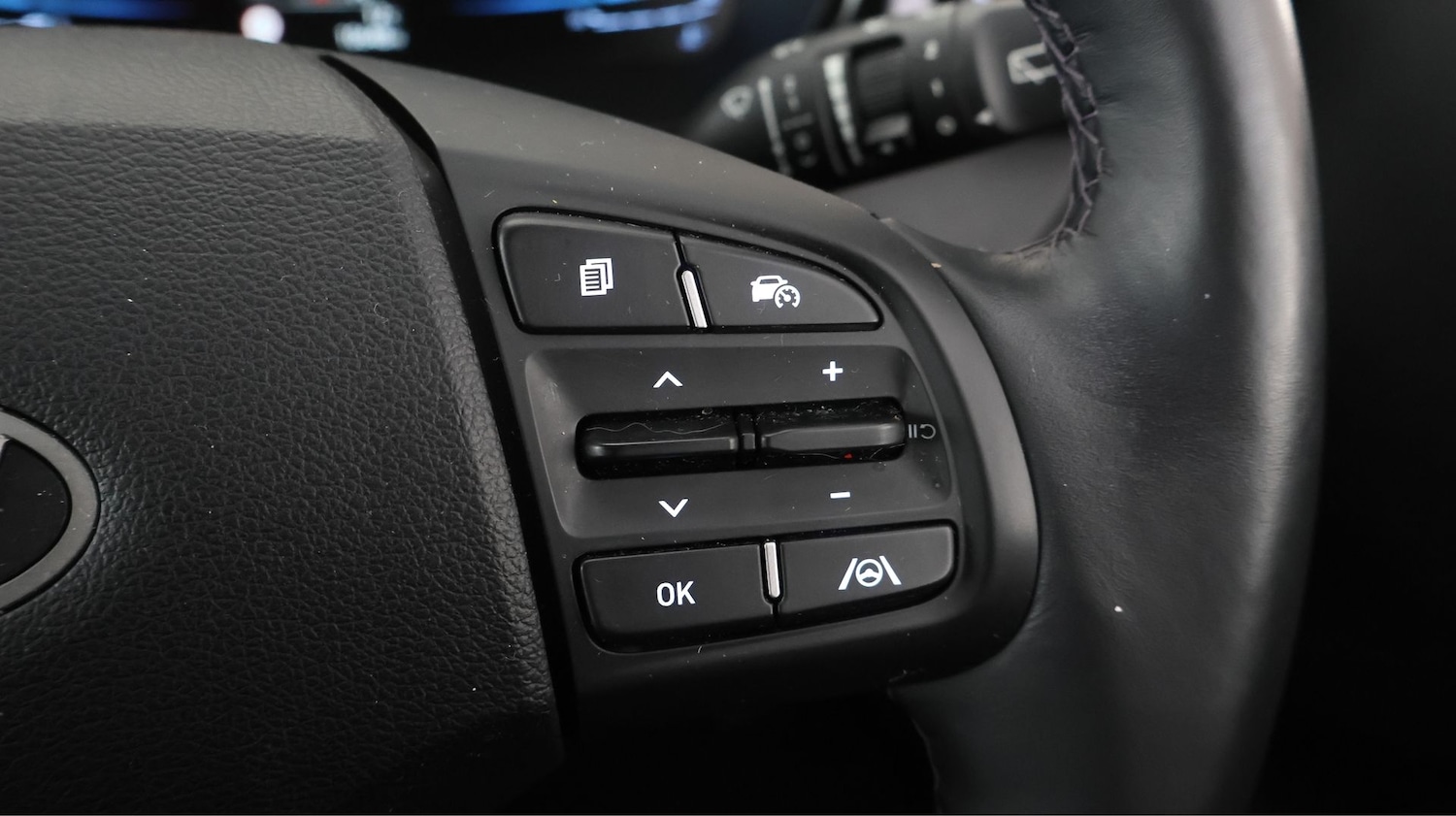 Used Hyundai i10 2023 for sale - 77622291: Photo 23