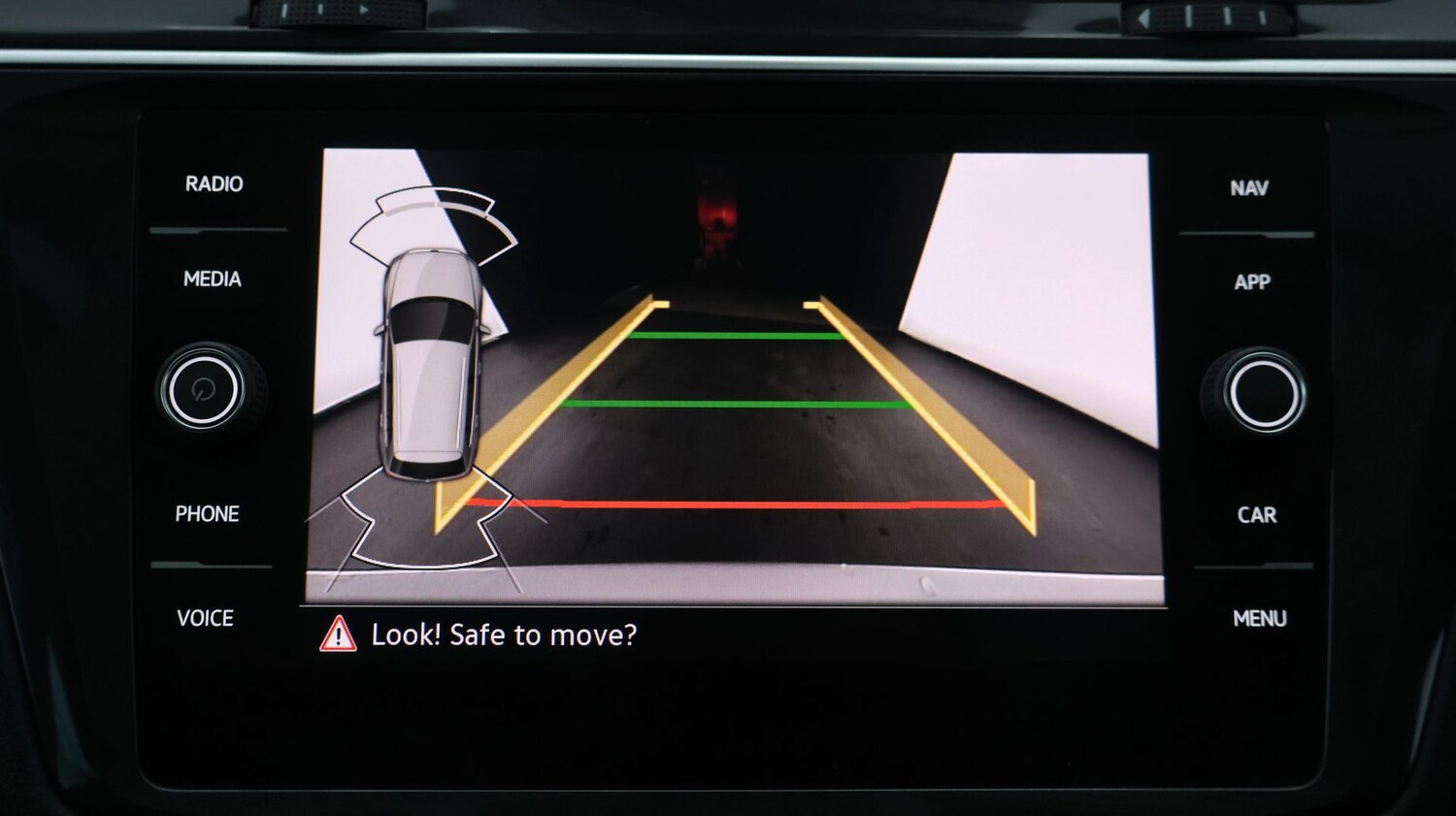 Used Volkswagen Tiguan 2022 for sale - 77933940: Photo 22