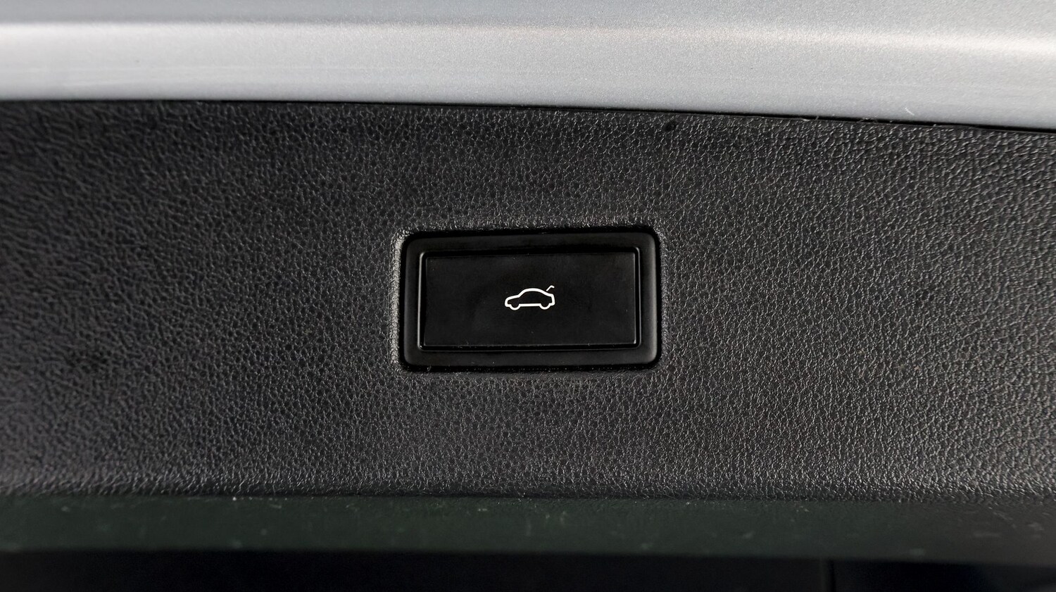 Used Volkswagen Tiguan 2022 for sale - 77933940: Photo 25