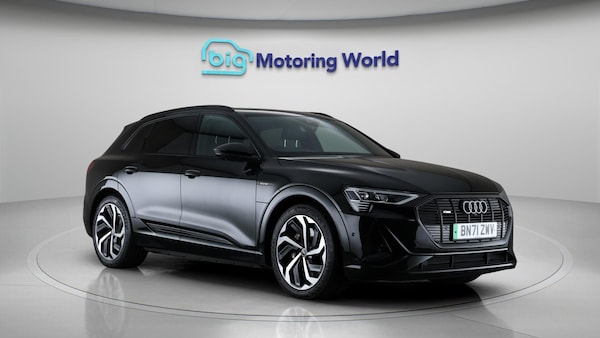 Used Audi e-tron 2021 for sale - 76247036: Photo 2