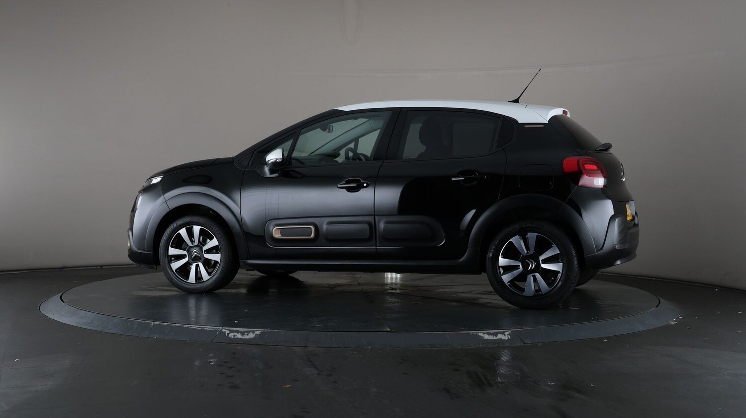 Used Citroen C3 for sale - 76810243: Photo 69
