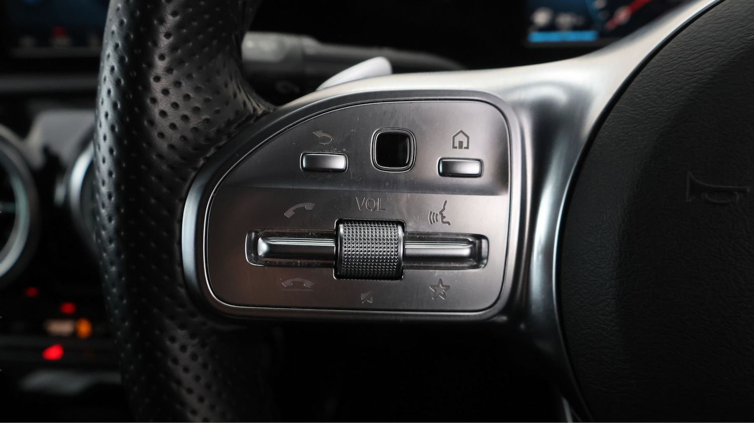 Used Mercedes-Benz A-Class for sale - 77182038: Photo 24