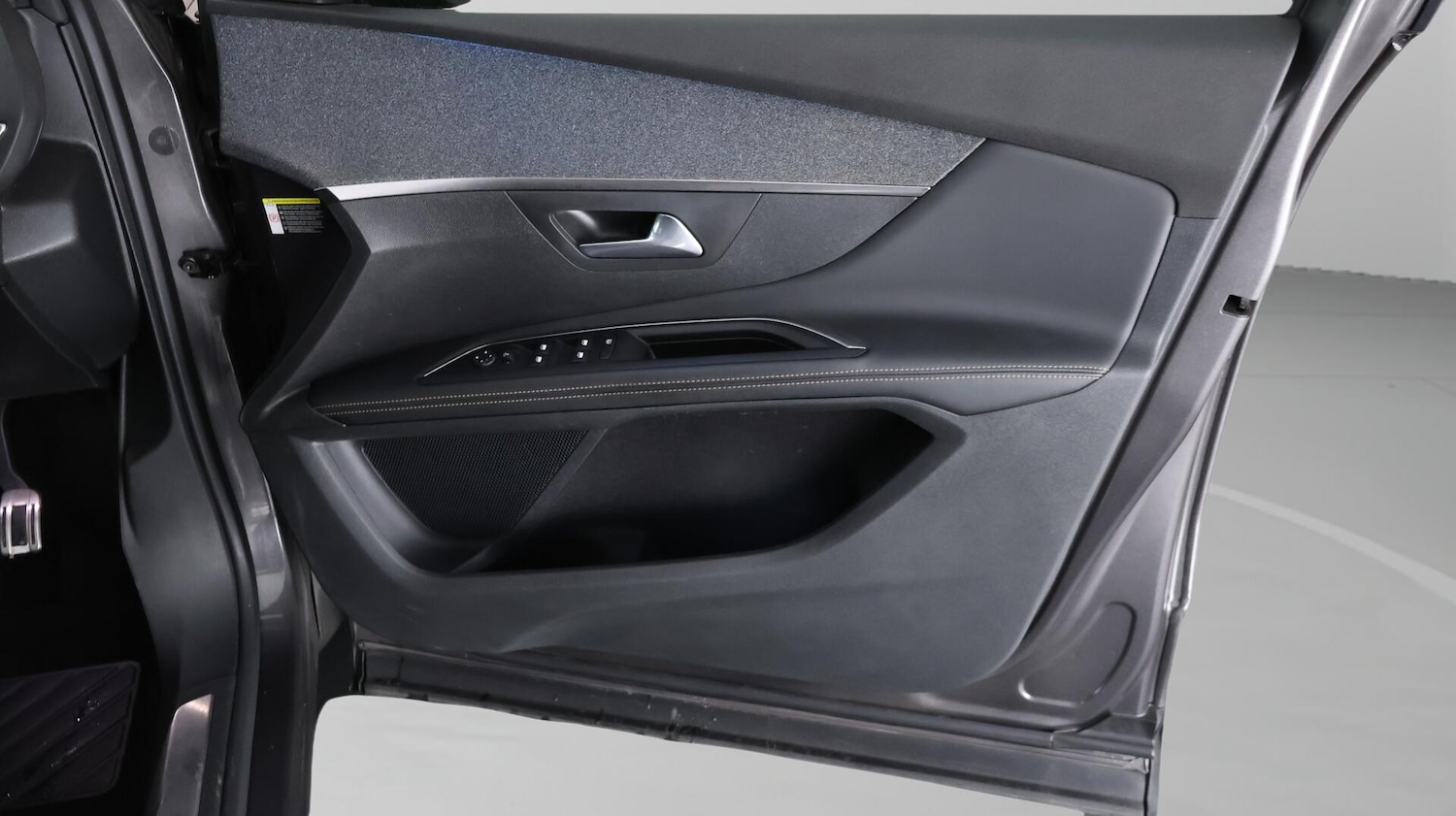Used Peugeot 5008 2019 for sale - 76349310: Photo 16