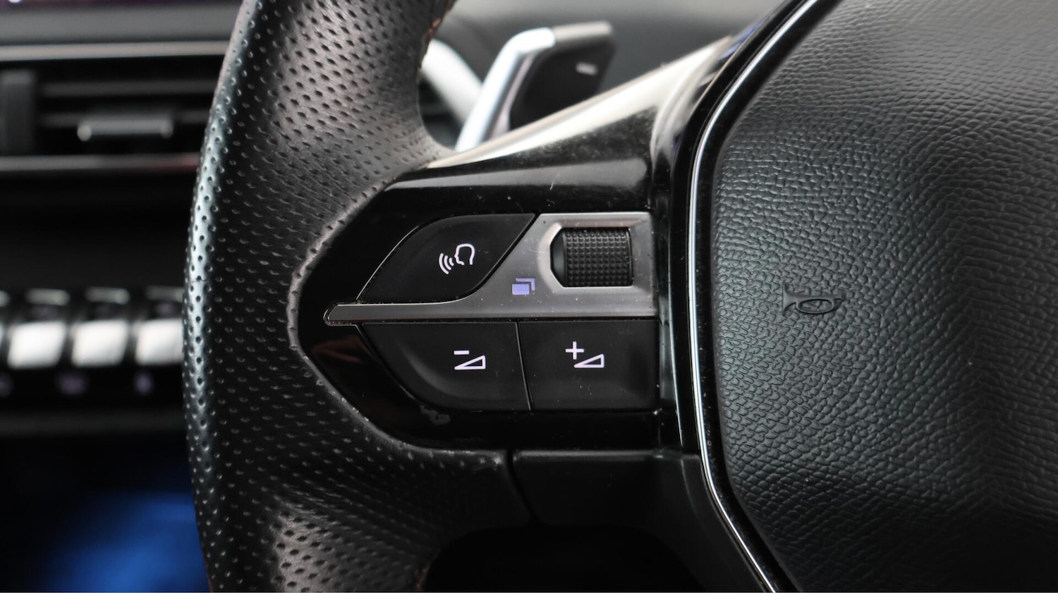Used Peugeot 5008 2019 for sale - 76349310: Photo 24