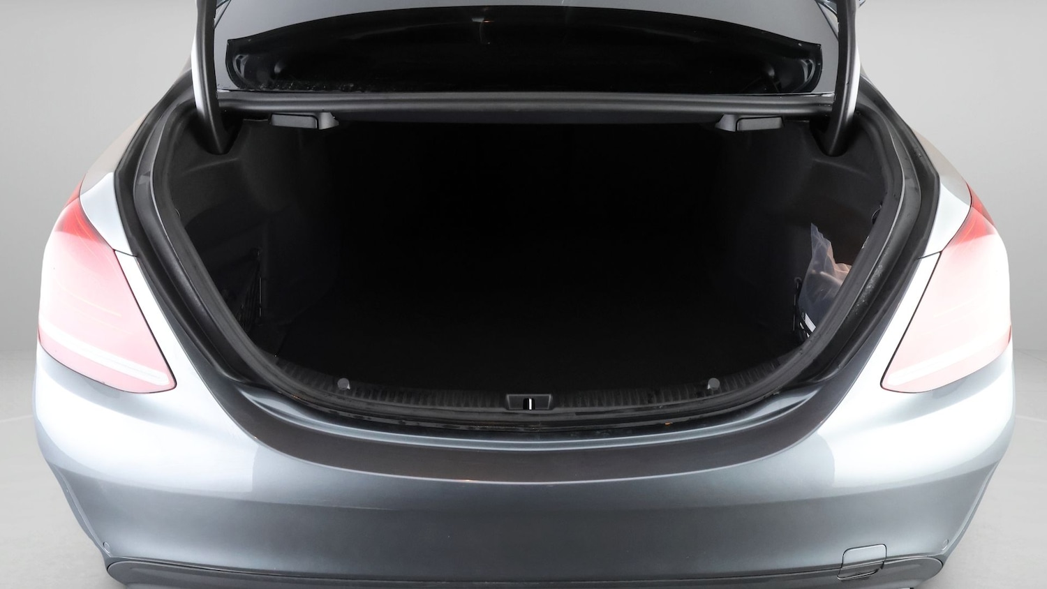 Used Mercedes-Benz C Class 2020 for sale - 77656024: Photo 17