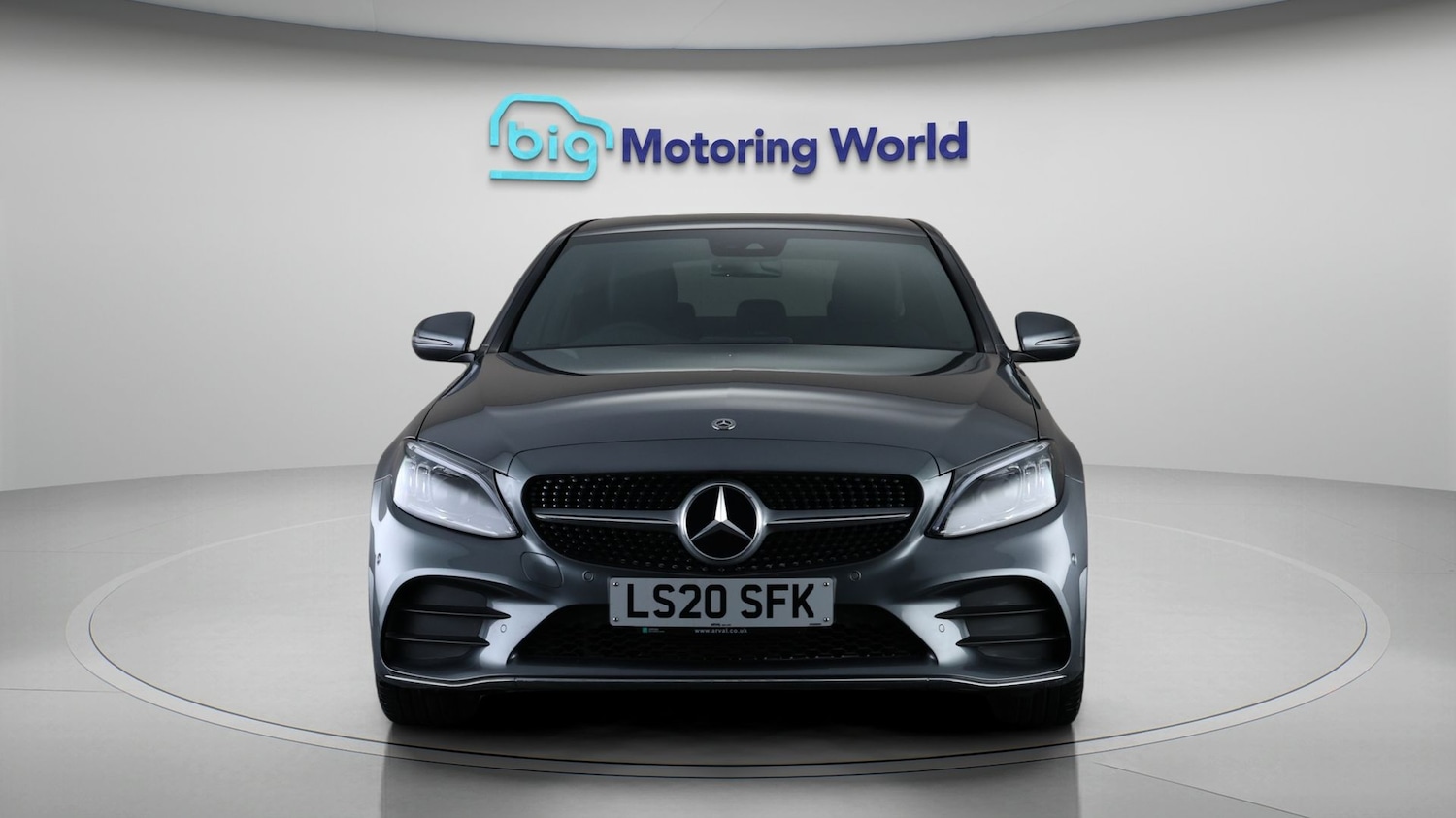 Used Mercedes-Benz C Class 2020 for sale - 77656024: Photo 2
