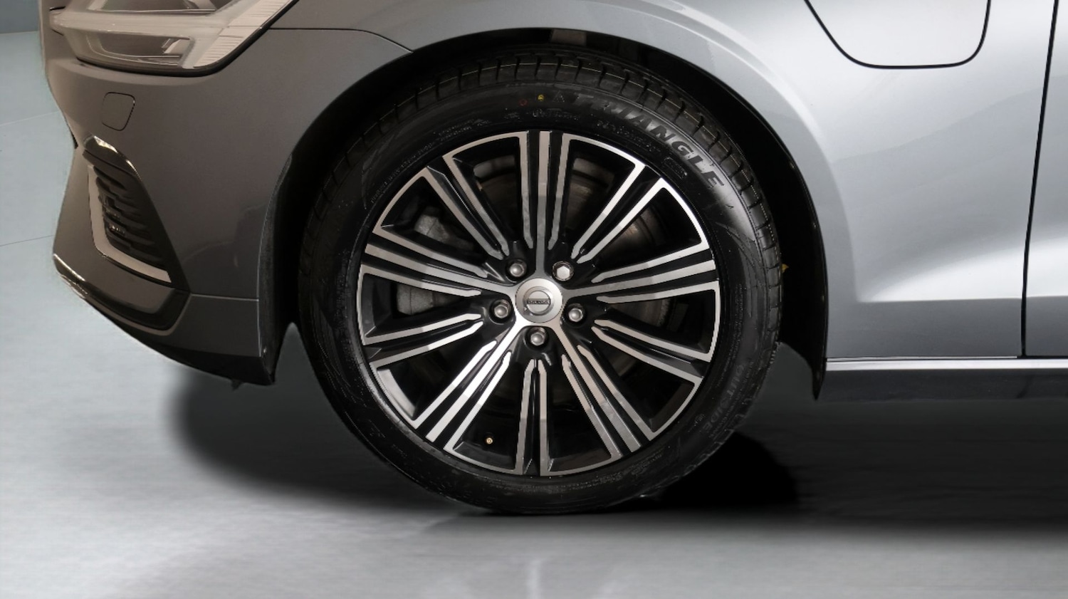 Used Volvo V60 2021 for sale - 77312439: Photo 18