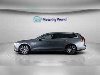 Used Volvo V60 2021 for sale - 77312439: Photo