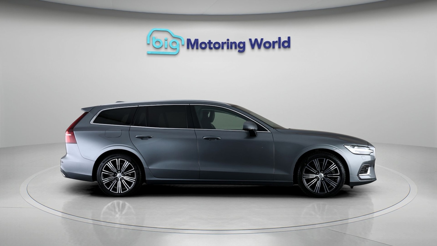 Used Volvo V60 2021 for sale - 77312439: Photo 8