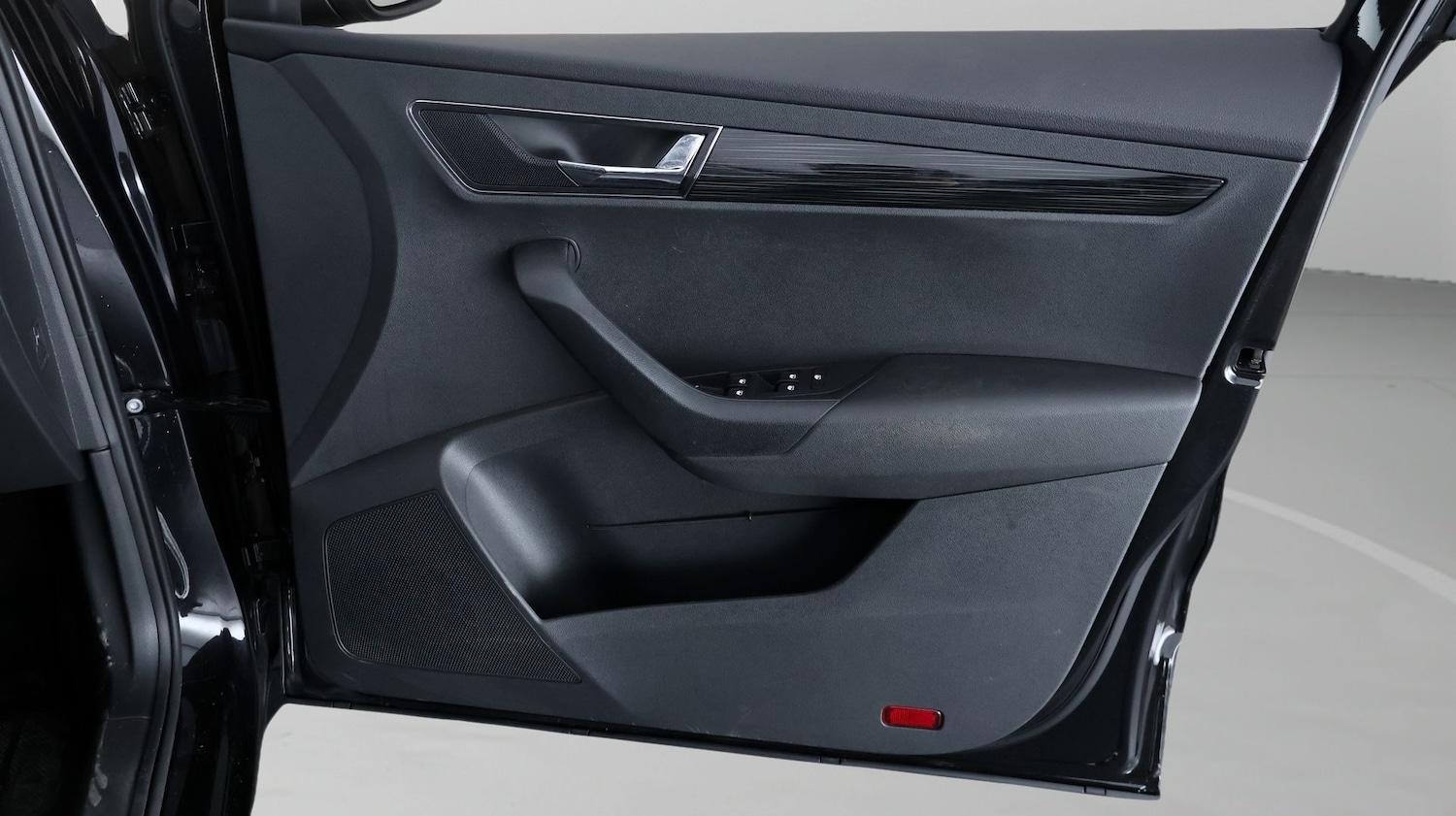 Used Skoda Karoq 2020 for sale - 77563147: Photo 14