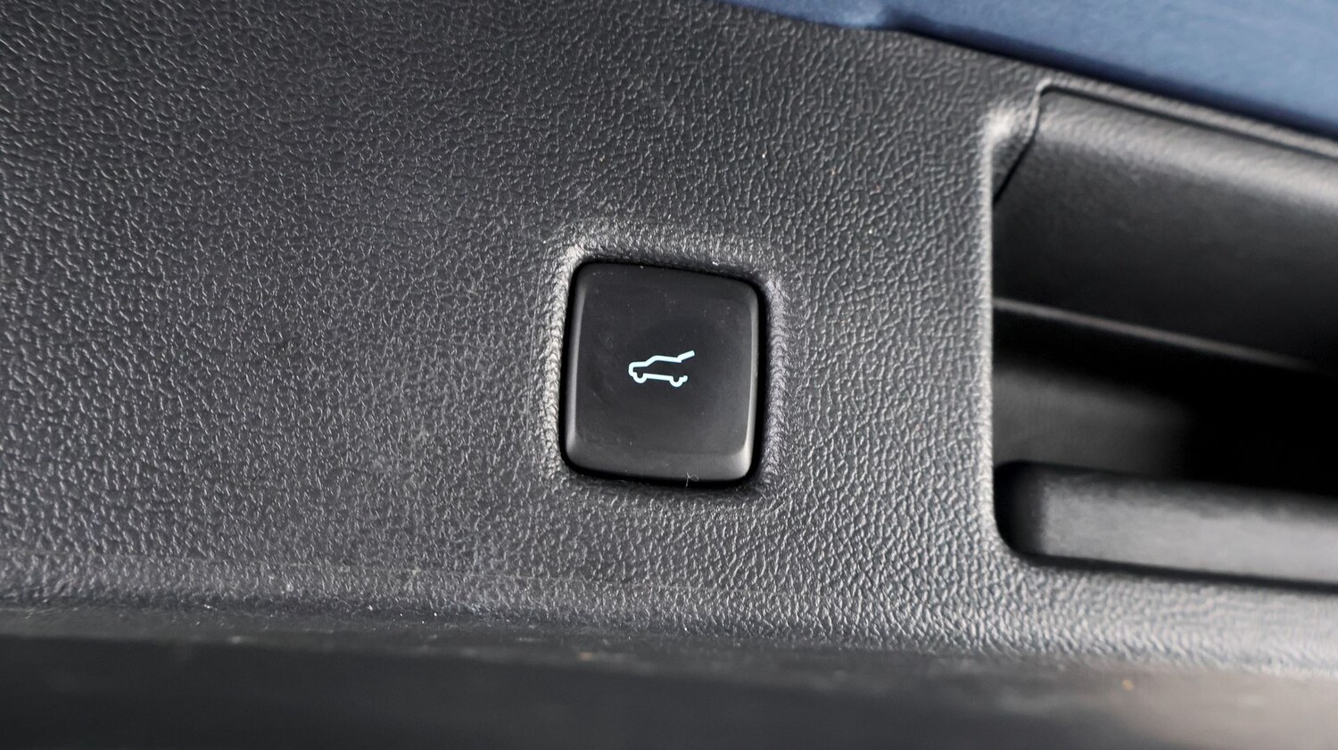 Used Ford Kuga 2023 for sale - 77690950: Photo 21