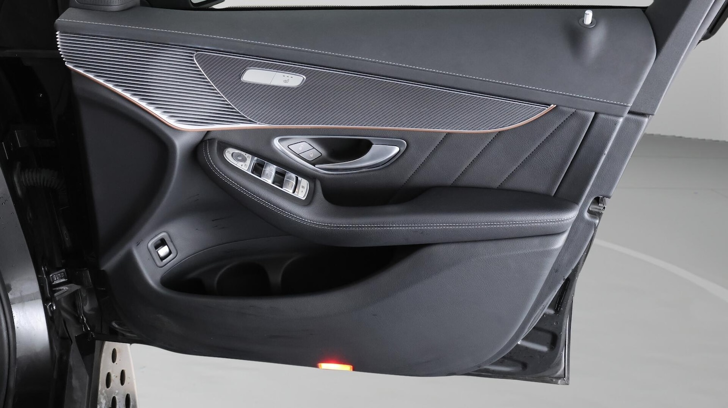 Used Mercedes-Benz EQC 2022 for sale - 76585326: Photo 15