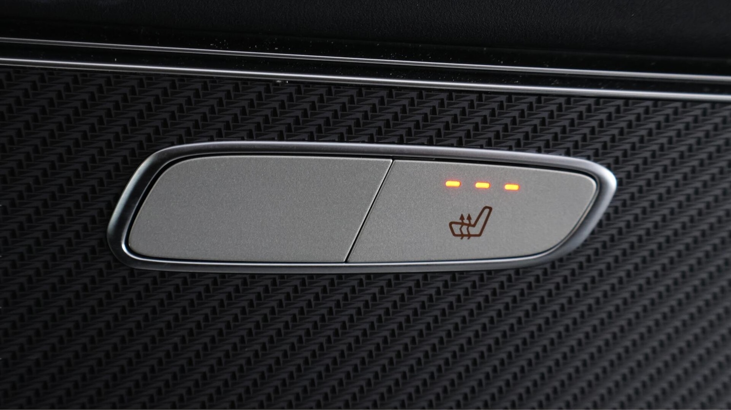 Used Mercedes-Benz EQC 2022 for sale - 76585326: Photo 23