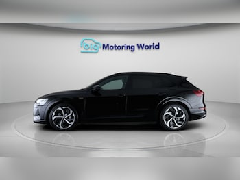 Used Audi e-tron 2021 for sale - 79061275: Photo