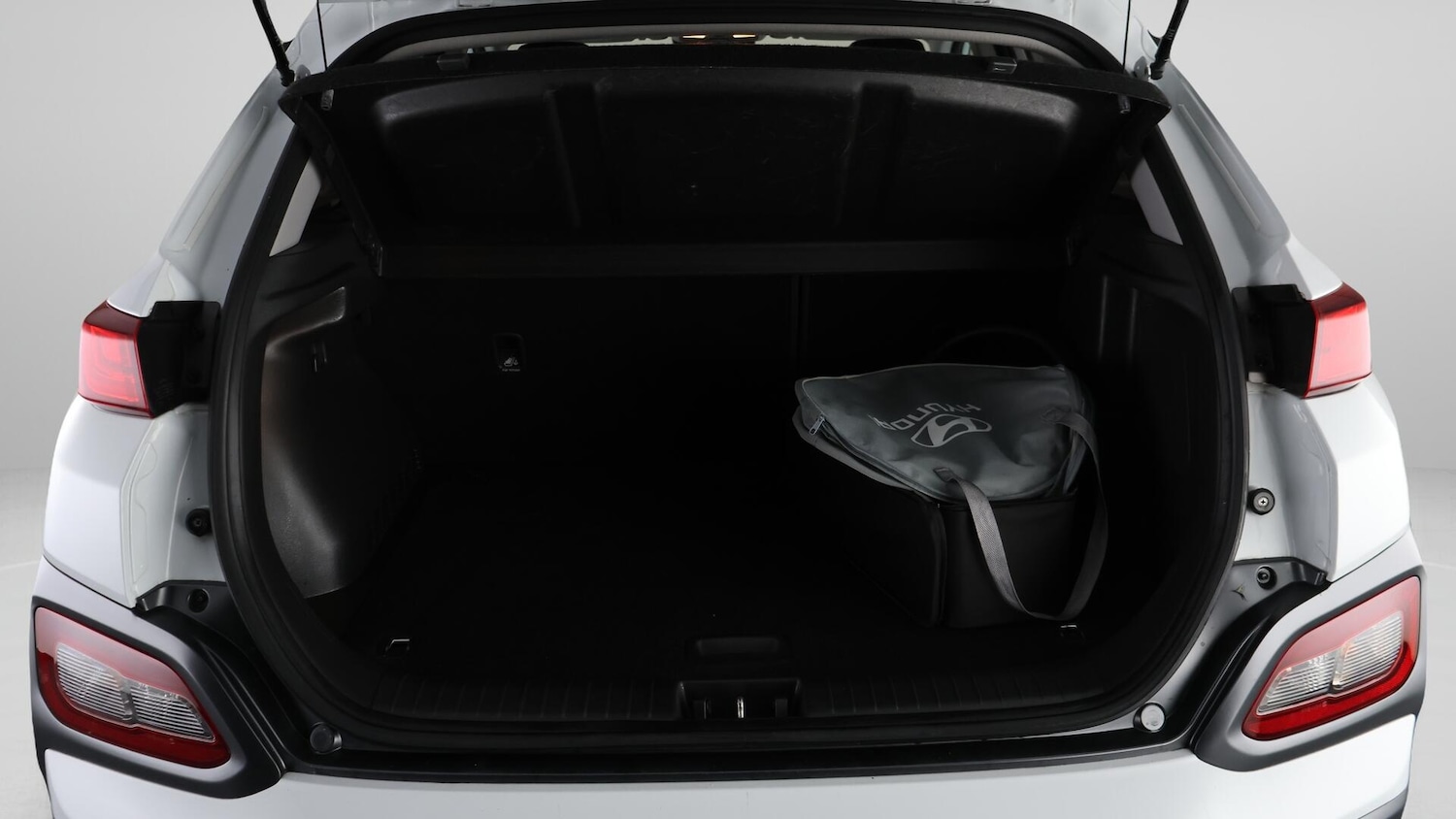 Used Hyundai KONA 2020 for sale - 76689475: Photo 18