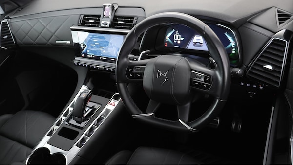 Used DS Automobiles DS 7 Crossback 2022 for sale - 76214566: Photo 10