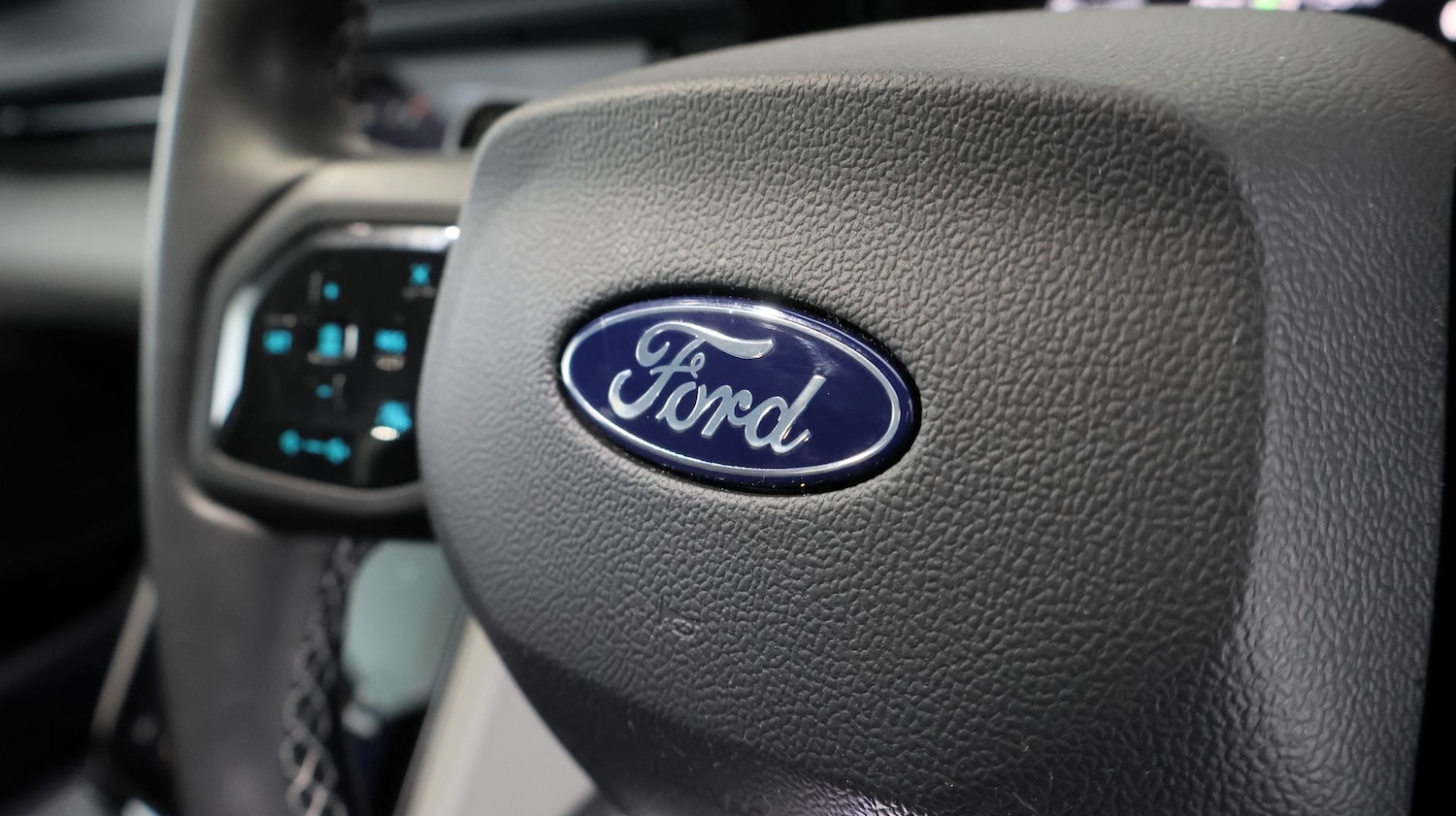 Used Ford Explorer 2025 for sale - 77285997: Photo 22