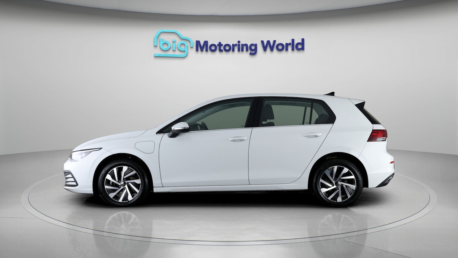 Used Volkswagen Golf 2023 for sale - 77515214: Photo 4