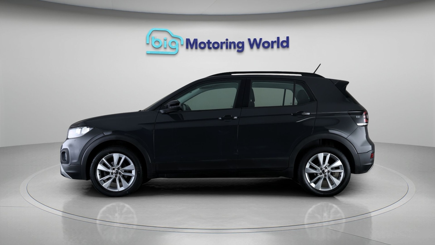 Used Volkswagen T-Cross 2021 for sale - 77880875: Photo 4