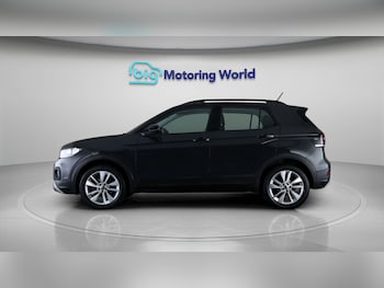 Used Volkswagen T-Cross 2021 for sale - 77880875: Photo