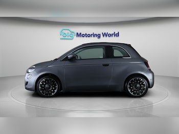 Used Fiat 500e C 2021 for sale - 78862890: Photo