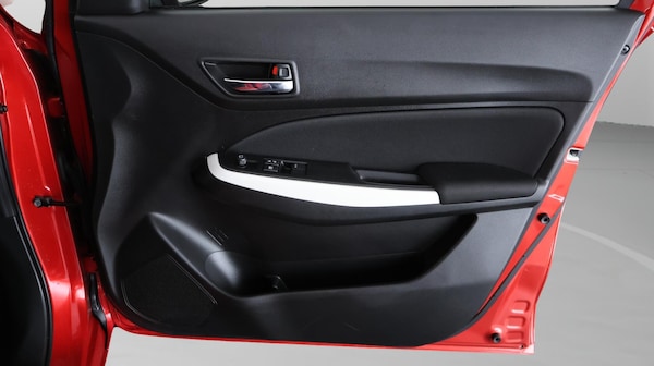 Used Suzuki Swift 2020 for sale - 76215370: Photo 15