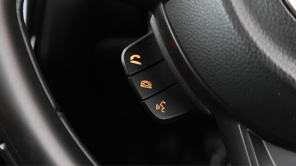 Used Suzuki Swift 2020 for sale - 76215370: Photo 23