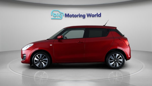 Used Suzuki Swift 2020 for sale - 76215370: Photo 5
