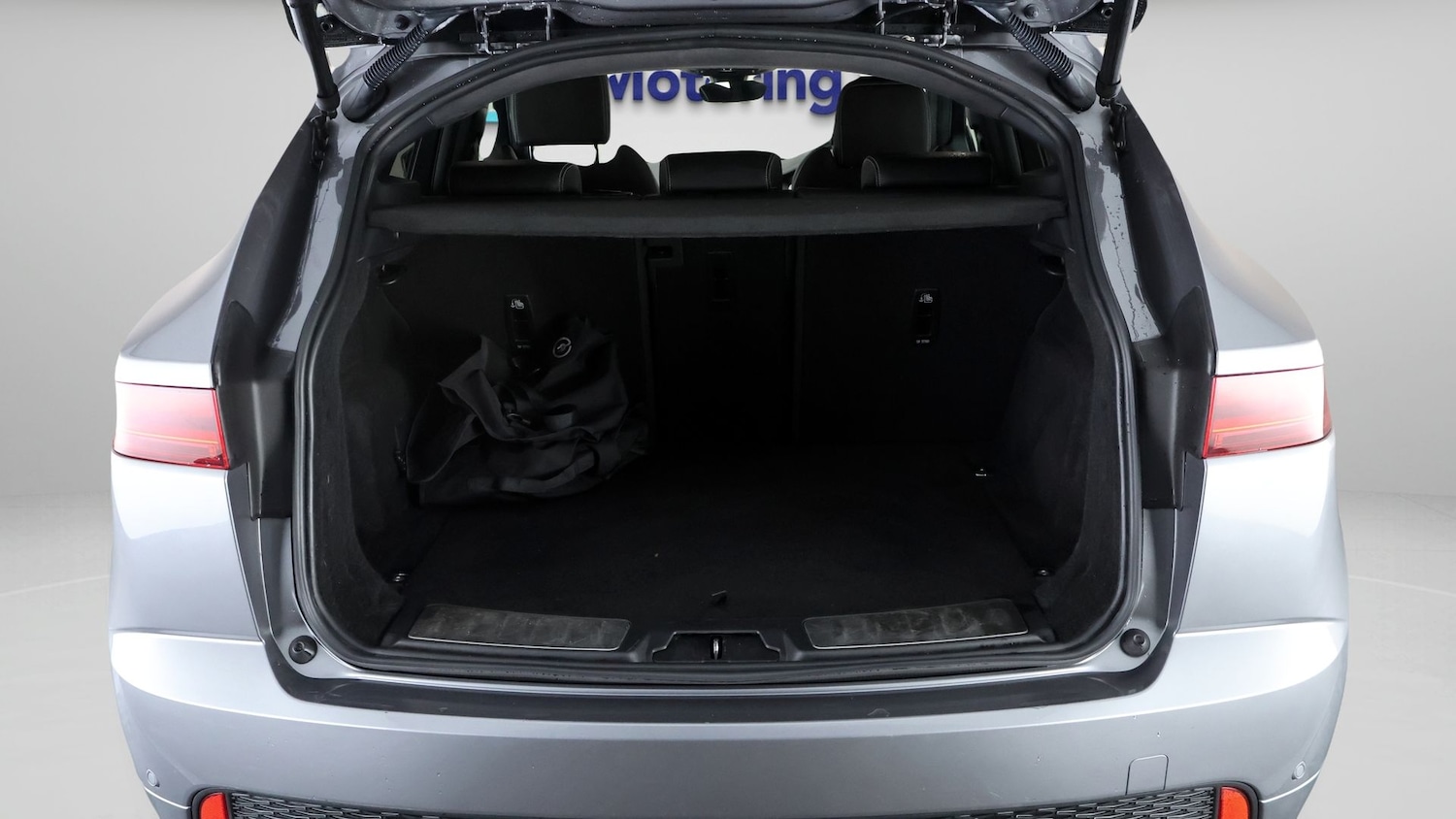 Used Jaguar E-Pace 2023 for sale - 77503978: Photo 17