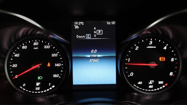 Used Mercedes-Benz GLC 2020 for sale - 76215026: Photo 11