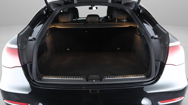 Used Mercedes-Benz GLC 2020 for sale - 76215026: Photo 18