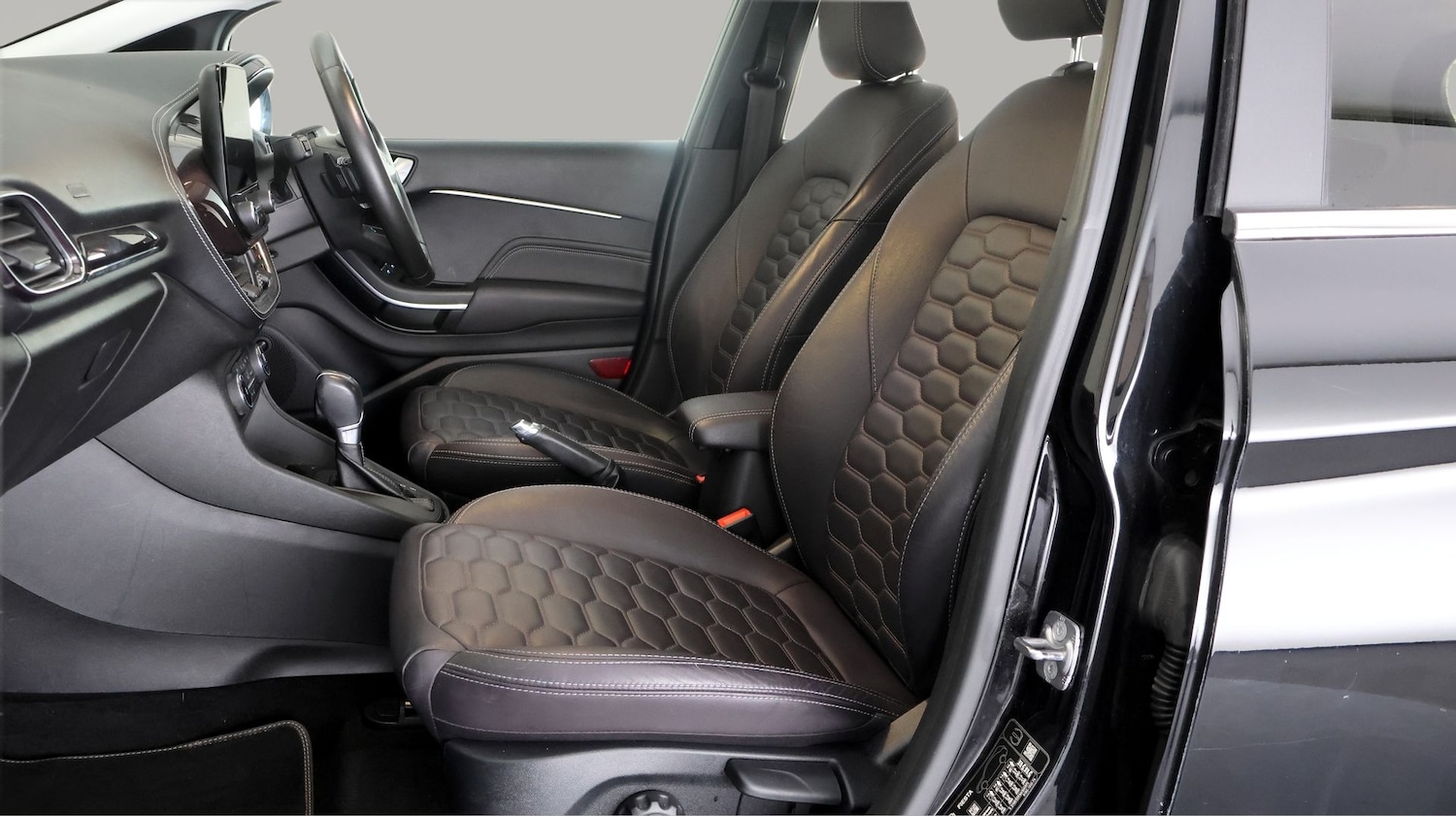 Used Ford Fiesta 2019 for sale - 77204034: Photo 14